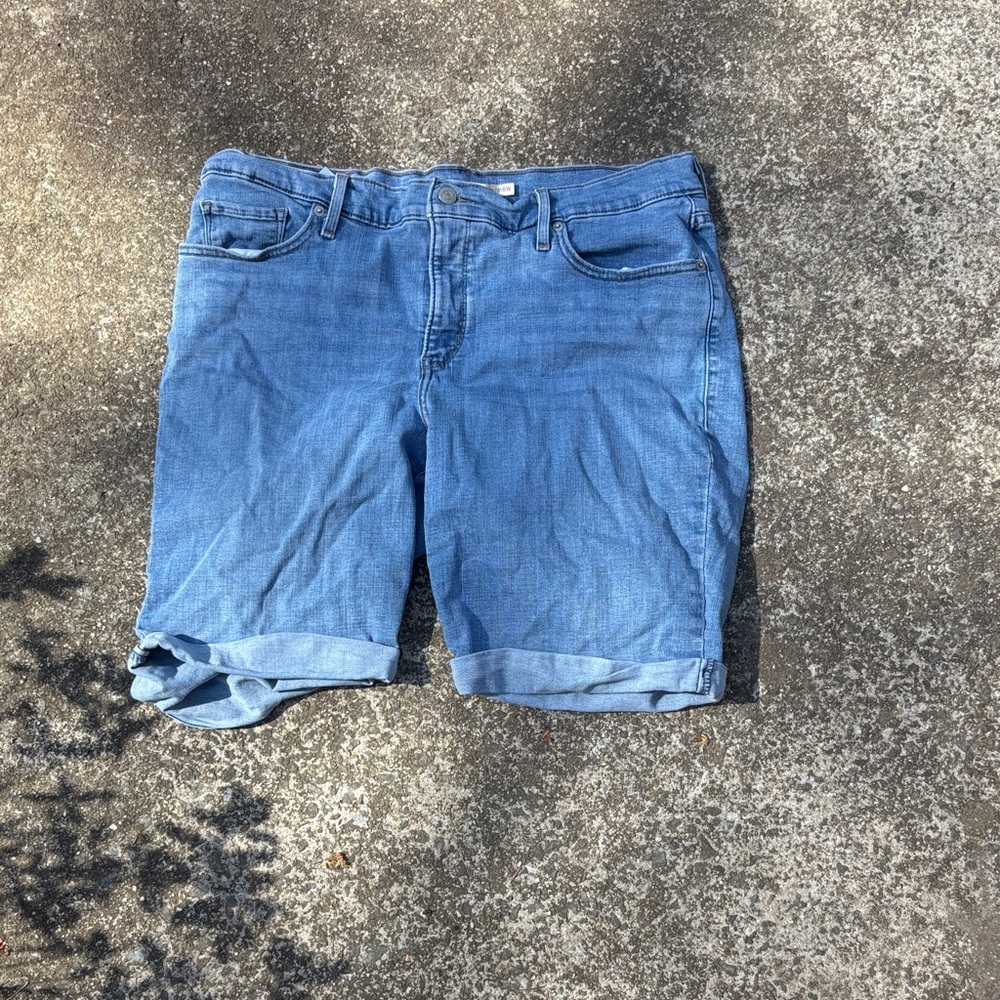 Levi's Women's Medium Blue Rolled Cuff Jean Shorts